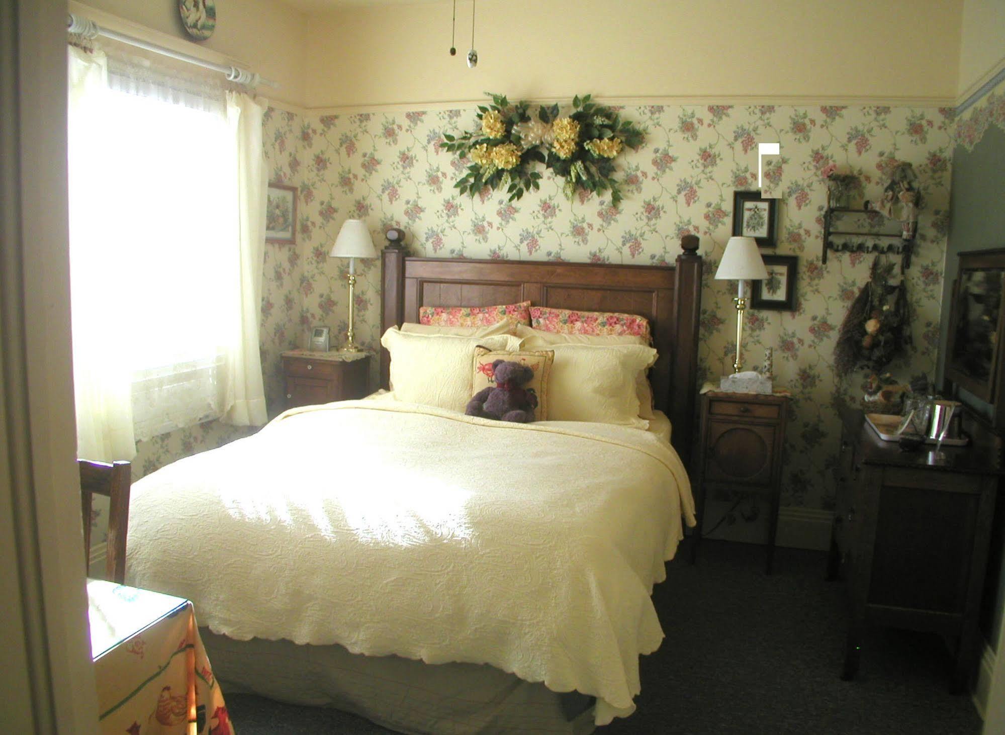 סנטה ברברה A White Jasmine Inn מראה חיצוני תמונה