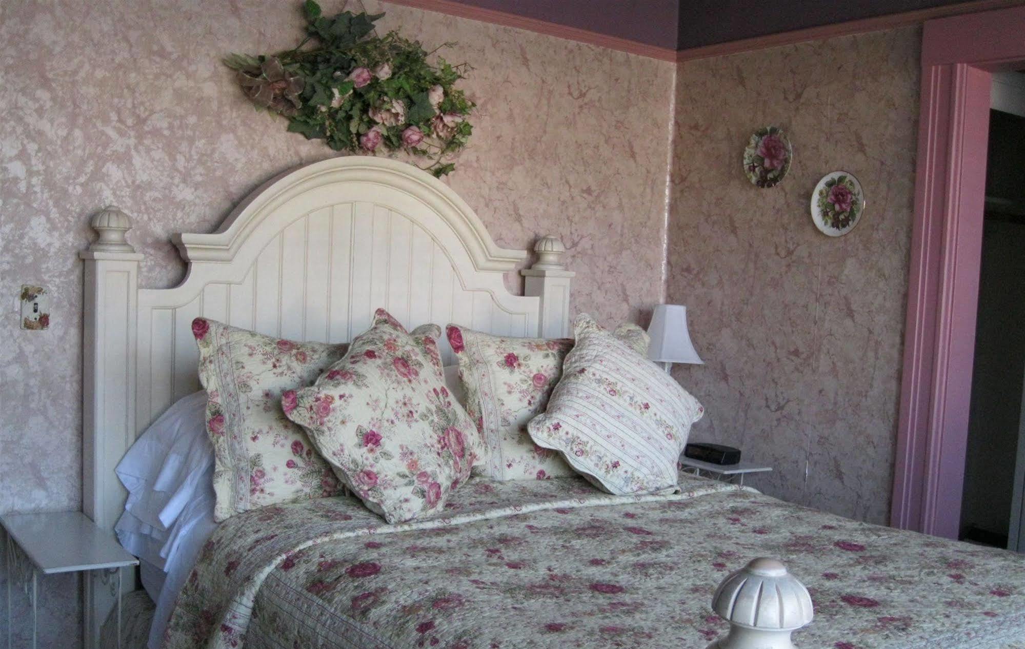סנטה ברברה A White Jasmine Inn מראה חיצוני תמונה