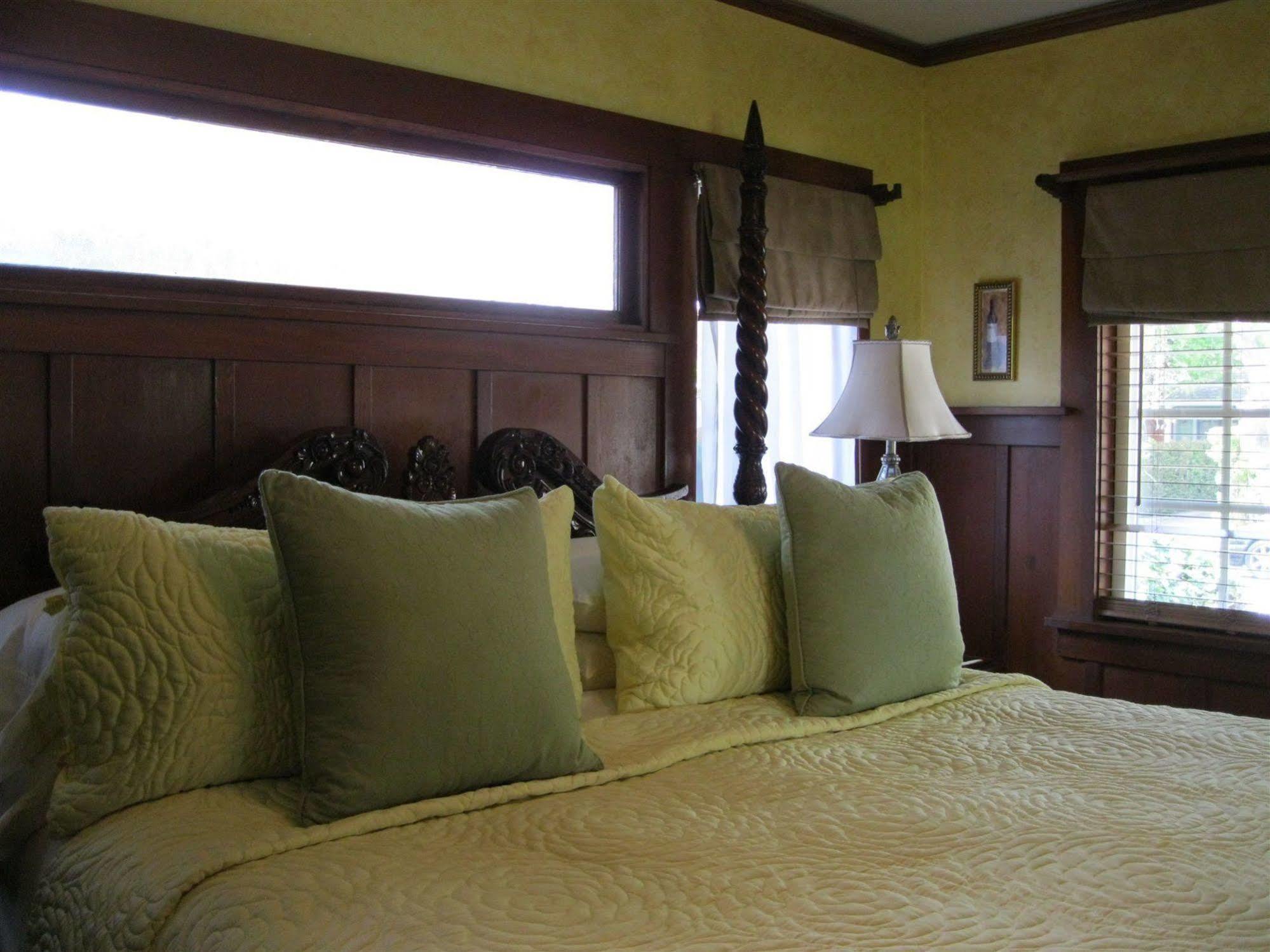 סנטה ברברה A White Jasmine Inn מראה חיצוני תמונה